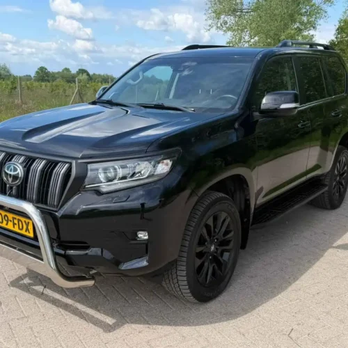 Toyota Land Cruiser 150 2.8 D-4D-F Professional Black line Window Van
