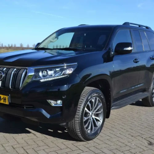Toyota Land Cruiser 150 2.8 D-4D-F Professional Window Van V2